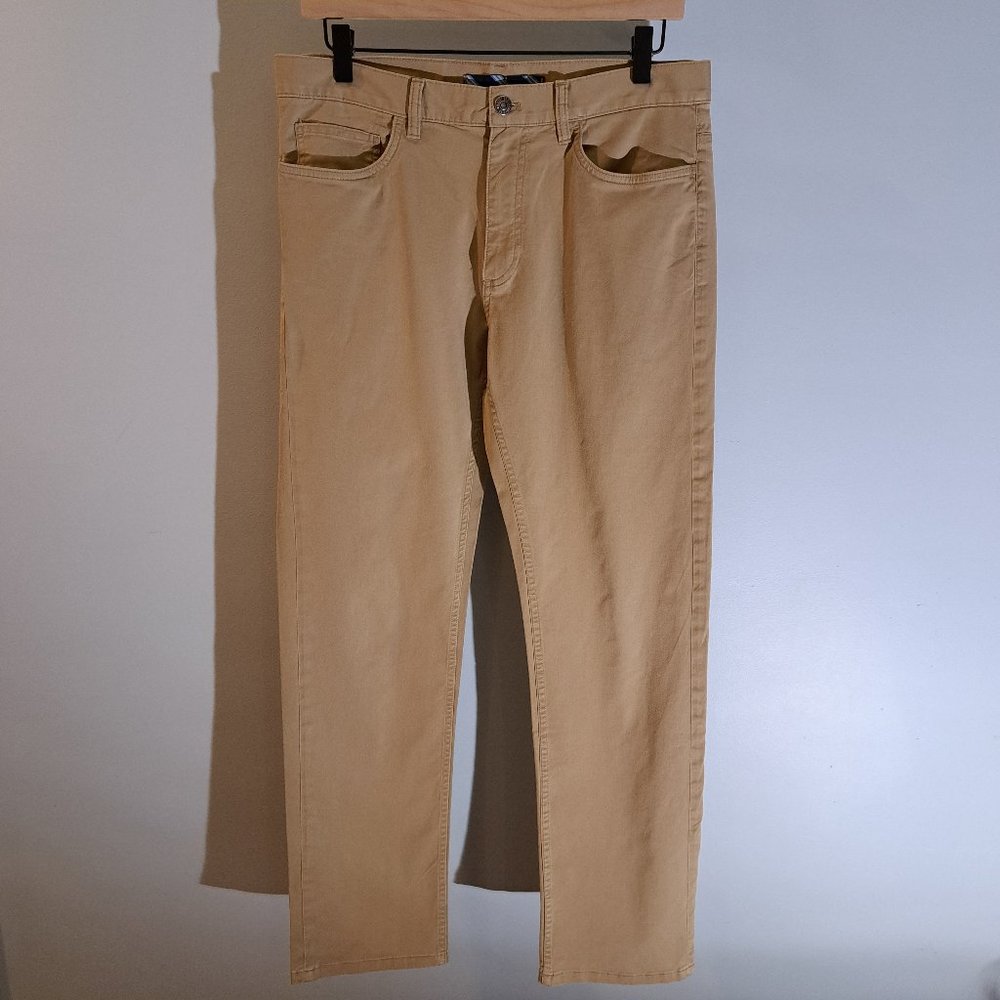 Brooks Brothers Men's 32x30 Lightweight Chinos